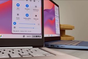 Vue allumé et ouvert du Lenovo IdeaPad Slim 3 Chrome 14M868