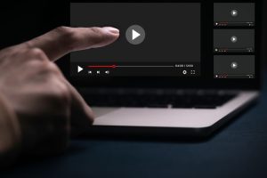 virus streaming