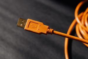 câble USB n'est pas détecté par la télé