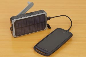 chargeur solaire pour téléphone