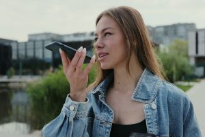 iPhone je n'entends pas mon interlocuteur sauf en mode haut-parleur