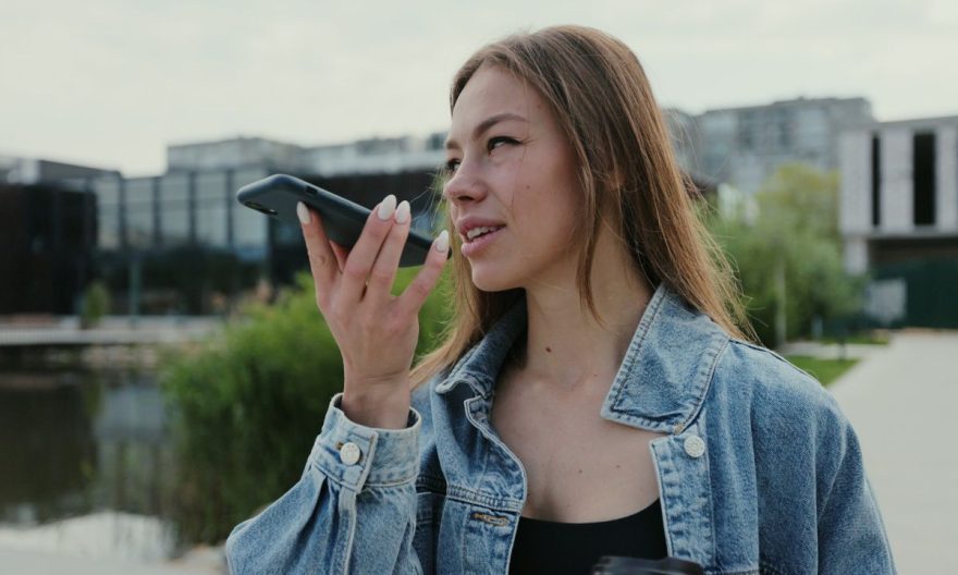 iPhone je n'entends pas mon interlocuteur sauf en mode haut-parleur