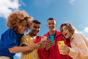 Maya Mobile comment switcher entre plusieurs profils eSIM sans perdre la data