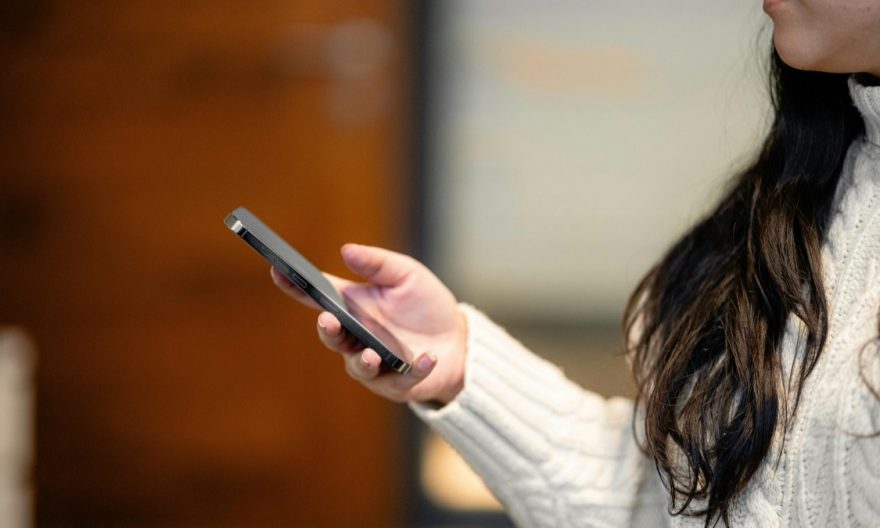 Combien de recharges pour un iPhone avec une Anker Power Bank 20 000 mAh