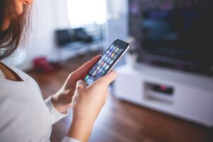 iPhone que faire si la vitre arrière est fissurée ou cassée