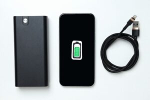 iPhone 15 pourquoi certains câbles Lightning ralentissent la charge