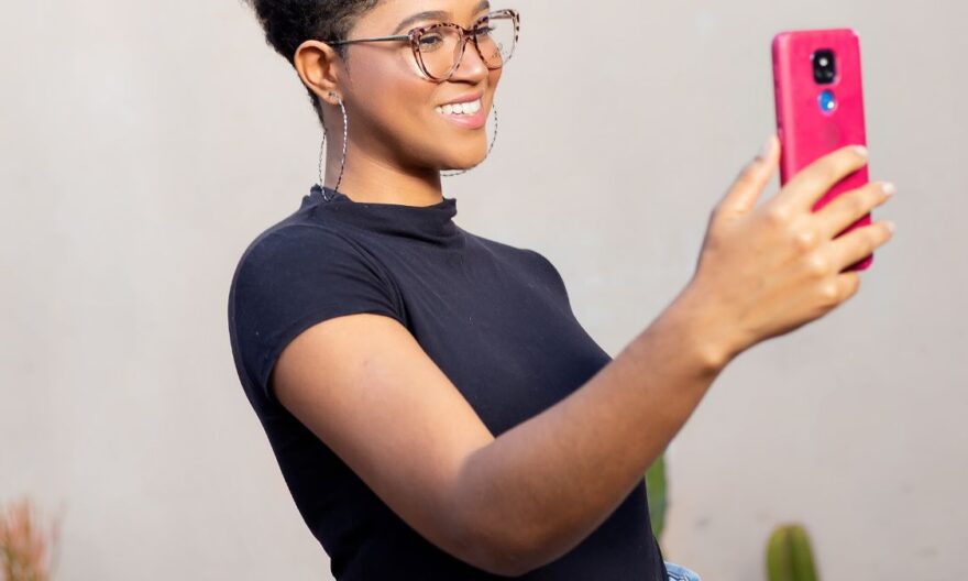 Pourquoi les photos de smartphone prennent plus de place qu’avant