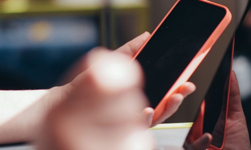 Android renforce la sécurité contre les appels frauduleux et les SMS malveillants