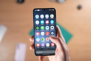 Pourquoi le Samsung Galaxy S25 domine-t-il les ventes en France devant les iPhone 16
