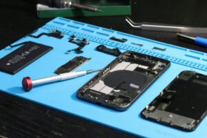 Pourquoi les entreprises se tournent vers le smartphone reconditionné