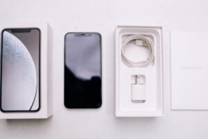 Fiabilité et longévité iPhone 15 contre Galaxy S23