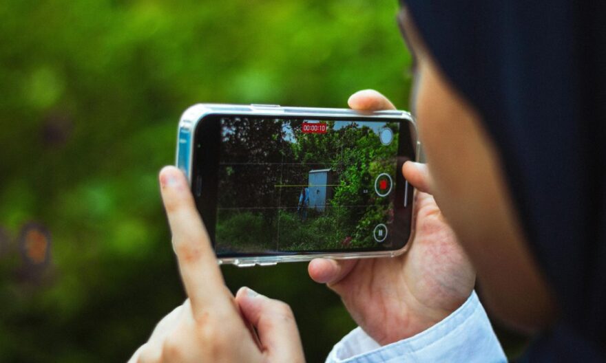 Motorola Signature un modèle discret qui mise sur l’équilibre technique