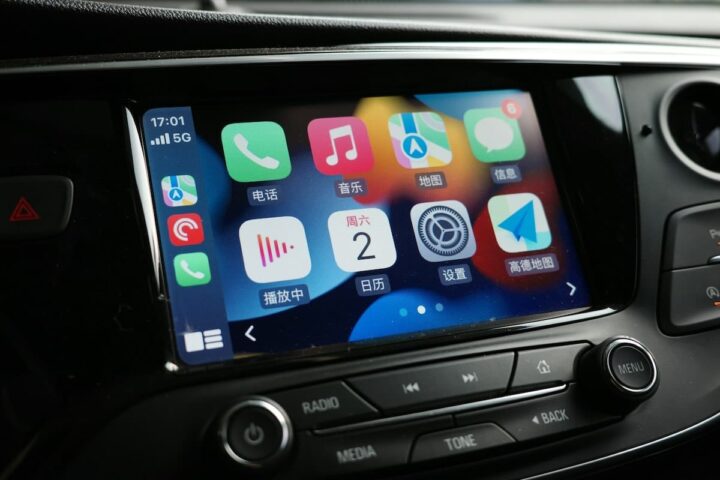 Pourquoi le remplacement de Google Assistant par Gemini dans Android Auto suscite-t-il des inquiétudes?